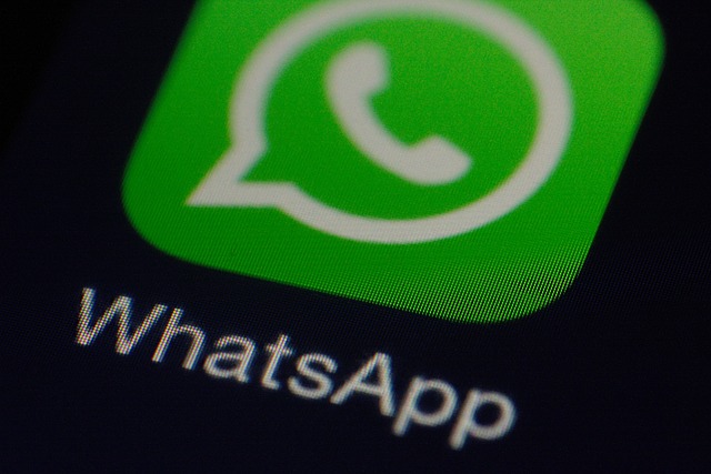 How to filter unread messages in your WhatsApp chat list？